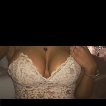 Ka - Sextreffen in Priepert Profil von Ka, 36 Jahre, Sextreffen in Priepert (Mecklenburg-Vorpommern)
